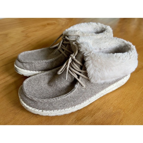 Hey Dude Shoes - Hey Dude Britt Nut Women’s Size 10 Faux Fur Lined Boot Mocs SlipOn Comfort EUC
